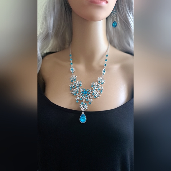 FASHION JEWELRY COLLECTION. STUNNING SET NECKLACE AND EARRINGS DROPS OCEAN COLOR - Picture 7 of 9
